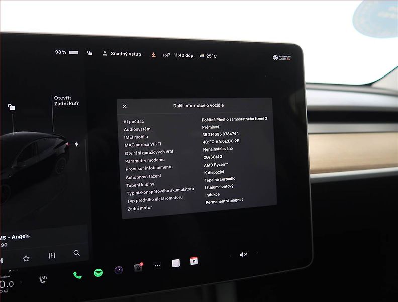 Tesla Model Y (2022) Long Range AWD 79kWh, SoH 91% - fotka 27 z 33