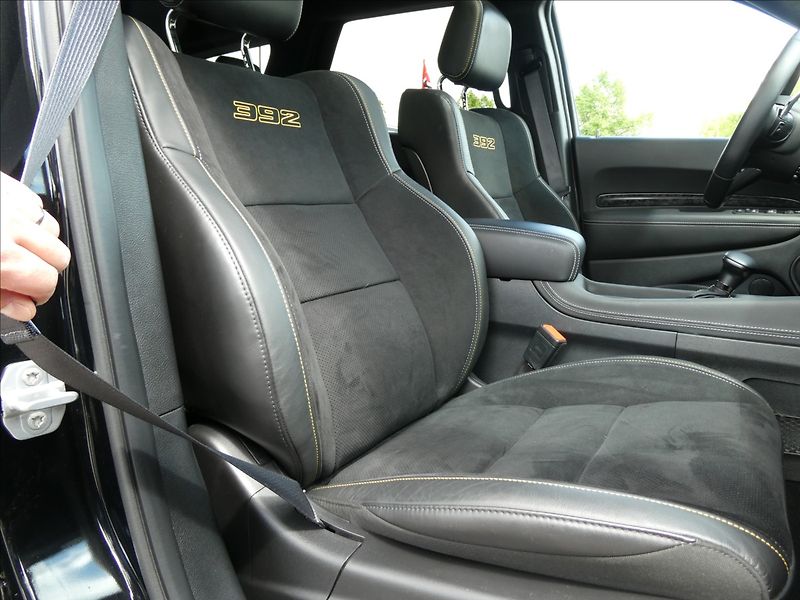 Dodge Durango 6,4 SRT AWD 354kW,1.maj,ČR,LPG - fotka 29 z 50