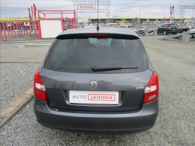 Škoda Fabia 1,4 i 16V, klima, ABS, ESP, - fotka 7 z 25