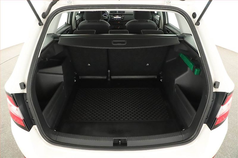 Škoda Fabia (2019) 1.0 TSI, Tempomat - fotka 10 z 15