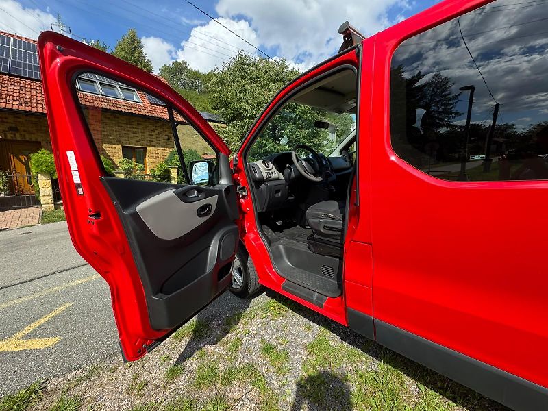 Renault Trafic (2015) - fotka 8 z 14