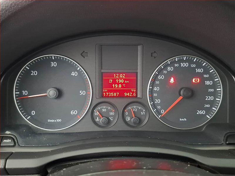 Volkswagen Golf (2007) 1.9 TDI, po STK, Tažné - fotka 11 z 14