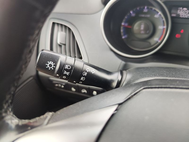 Hyundai ix35 1.7CRDI/85kW 1.Majitel - fotka 24 z 30