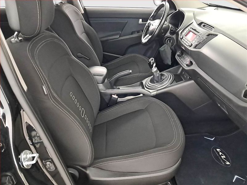 Kia Sportage (2013) 1.7 CRDi, Tempomat - fotka 9 z 16