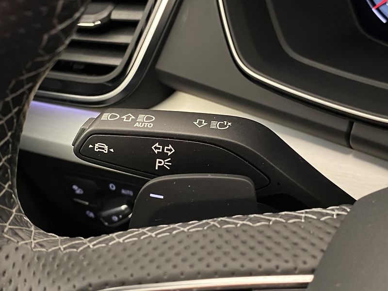 Audi SQ5 3.0TDI QUATTRO AUT  - fotka 21 z 60