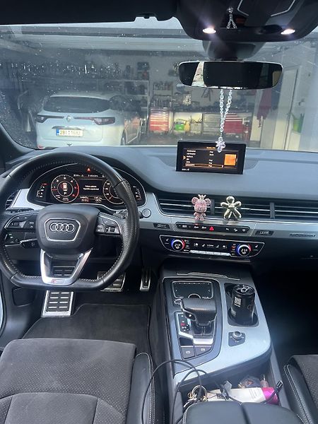 Audi Q7 (2017) Q7   s- line - fotka 19 z 25