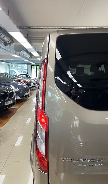 Ford Tourneo Custom Titanium X L2 125kW, ČR - fotka 20 z 24