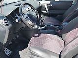 Nissan Qashqai (2011) 1.6 16V, ČR, Klima - náhled 9