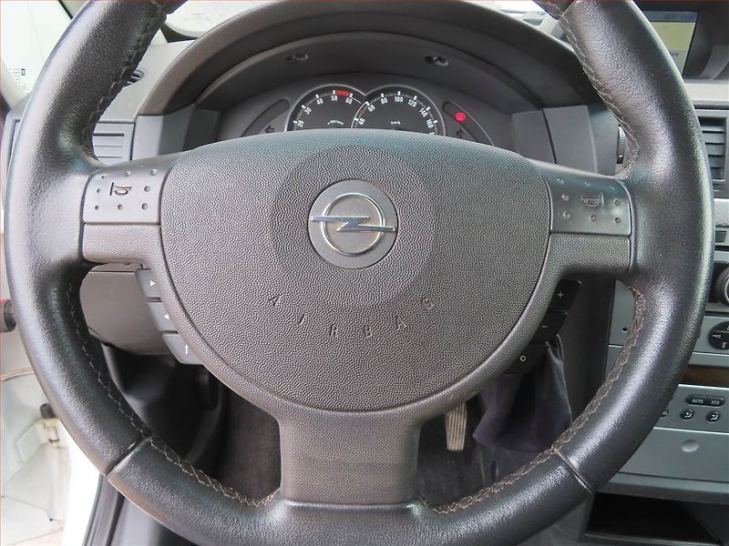 Opel Meriva (2009) 1.7 CDTI, Serv.kniha, nová STK - fotka 18 z 18