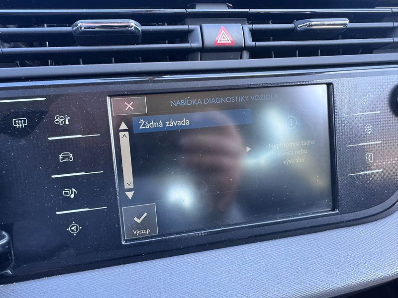 Citroën C4 Picasso (2014) 1,6D 85KW ROZ. SPOJKA BEZ ADB - fotka 34 z 47