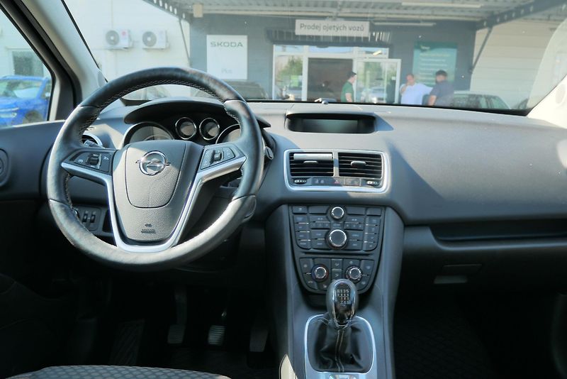 Opel Meriva - fotka 6 z 6