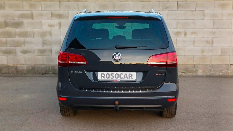 Volkswagen Sharan (2019) TDI 130kW 4Motion 7.míst-DPH - fotka 6 z 50