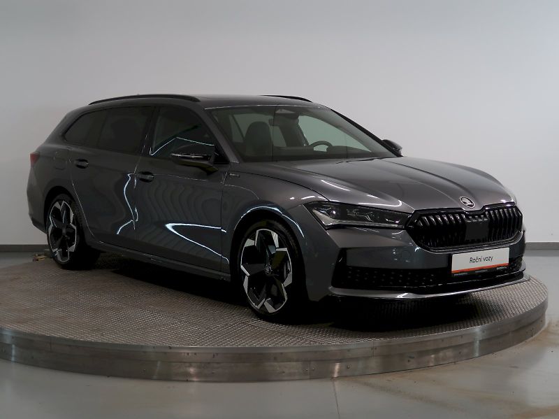 Škoda Superb (2026) SPORTLINE 2.0TDI 142KW 4x4 DSG - fotka 6 z 48