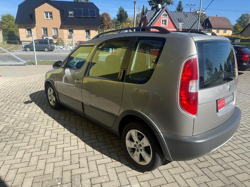 Škoda Roomster (2011) SCOUT 1,2 TSi SERVISKA - fotka 5 z 33