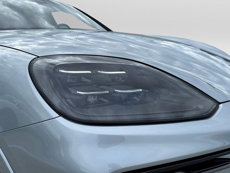Porsche Cayenne S E-Hybrid Black Edition - fotka 23 z 30