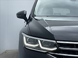 Volkswagen Tiguan 1,5 TSI DSG Elegance NAVI+LED - náhled 21