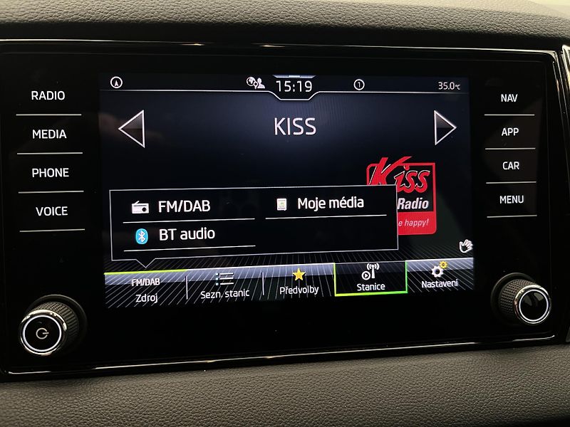 Škoda Karoq 1.5 TSI DRIVE AUT CZ - fotka 29 z 40