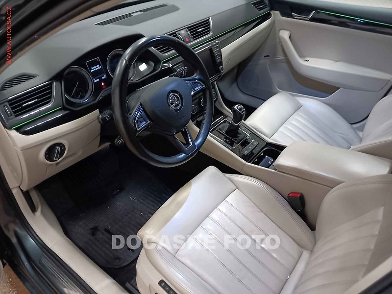 Škoda Superb (2016) 2.0 TDi 4x4, ČR, servis - fotka 3 z 3