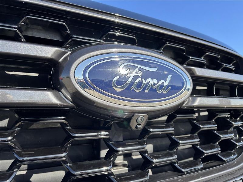 Ford Ranger 3,0 EcoBlue 177kW V6 Wildtrak - fotka 8 z 43