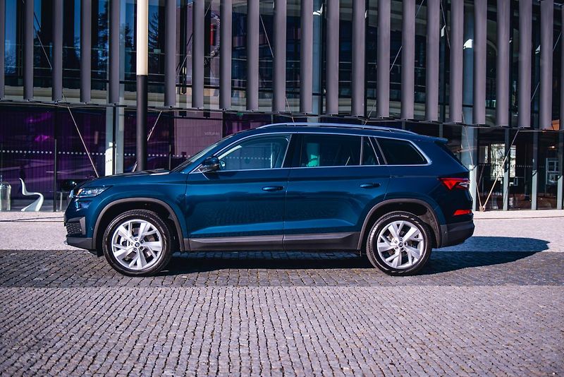 Škoda Kodiaq DSG 4x4 2,0TDI/147kW StylePlus - fotka 10 z 64