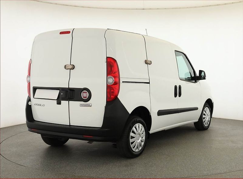 Fiat Dobló (2022) 1.6 MultiJet, DPH - fotka 5 z 12