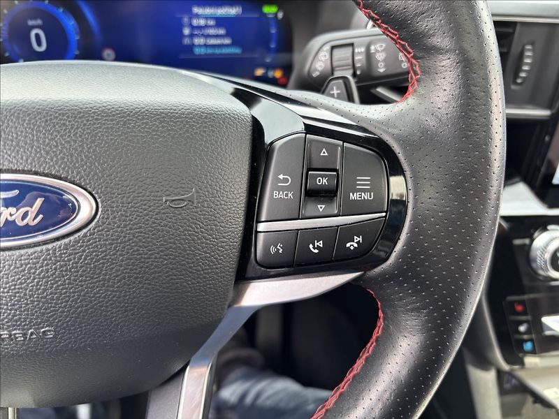 Ford Explorer 3,0 PHEV 336kW ST-Line AWD DPH - fotka 33 z 52