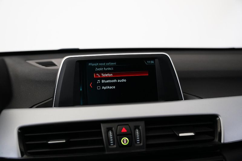 BMW X1 - fotka 19 z 26