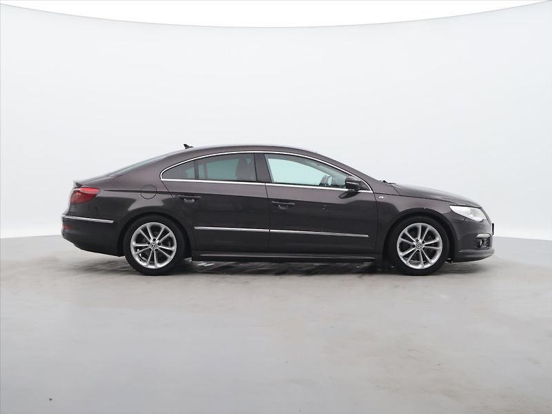 Volkswagen Passat CC 2,0 TSI Sport 147kW M6F - fotka 8 z 26