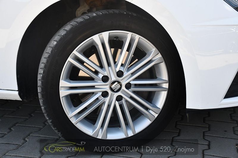 Seat Leon 1.8TSi Xcellence LED - fotka 51 z 57