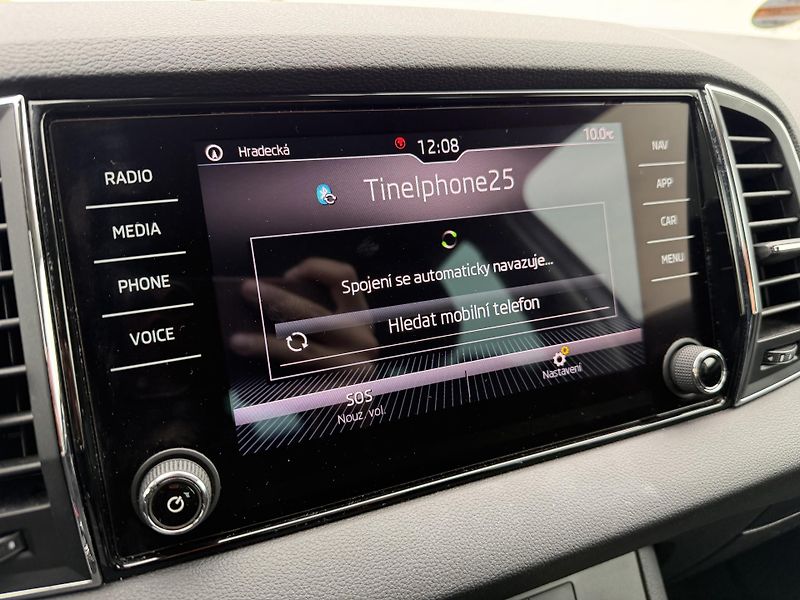 Škoda Karoq 1.0 TSI NAVI TAŽNÉ SERVISKA - fotka 22 z 46