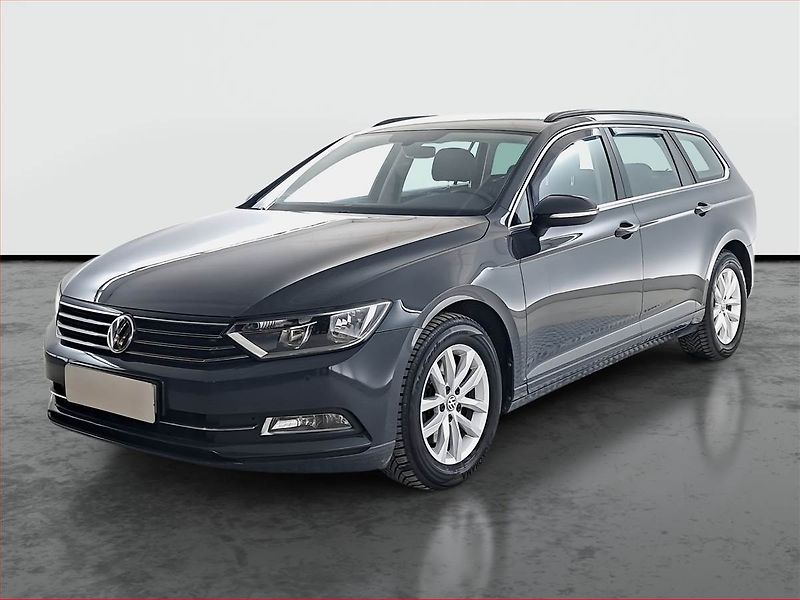 Volkswagen Passat (2017) 2.0 TDI, Automat, Navi - fotka 2 z 21