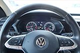 Volkswagen T-Cross (2020) Life 1.0 TSI, Automat - náhled 17