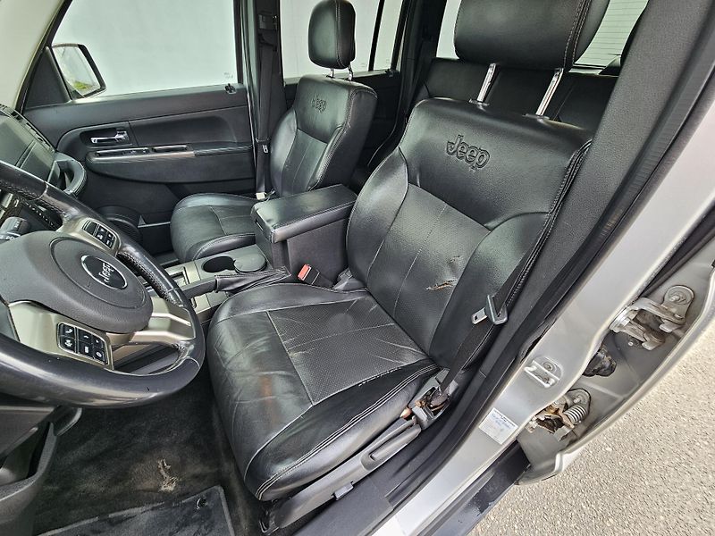Jeep Cherokee (2011) LIMITED 2.8CRD , TAŽNÉ 2.8T - fotka 10 z 18