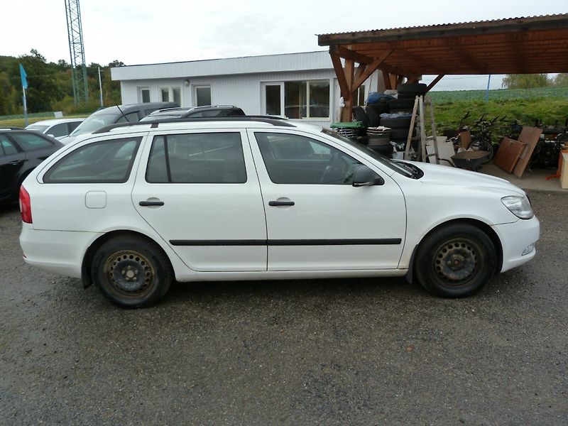 Škoda Octavia 2.0TDI DPH - fotka 4 z 16