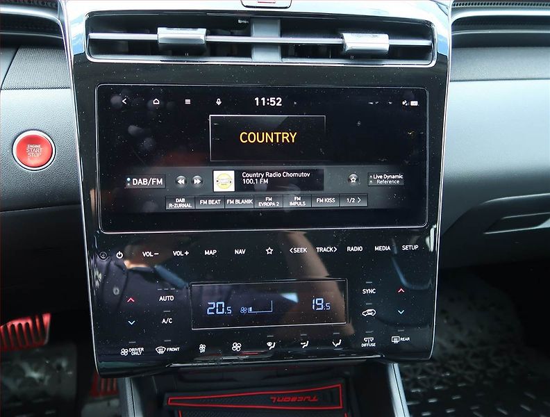 Hyundai Tucson (2023) Style 1.6 T-GDI HEV - fotka 12 z 17