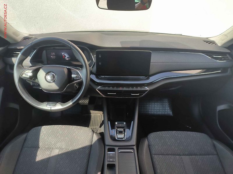 Škoda Octavia (2021) 2.0 TDi, ČR, Stylem, DSG, LED - fotka 8 z 30