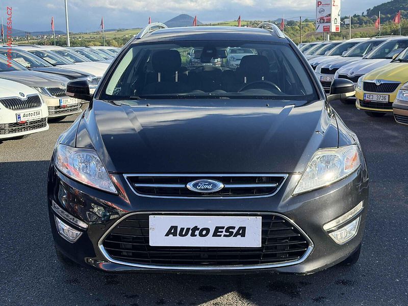 Ford Mondeo (2011) 2.0 TDCi, Titanium - fotka 2 z 16