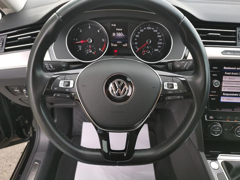 Volkswagen Passat HIGHLINE*110KW*LED*ALCANTARA* - fotka 53 z 85