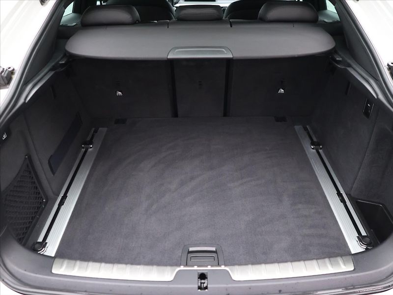 BMW X6 3,0 M50da 260kW Xdrive CZ LED - fotka 10 z 39