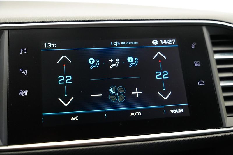 Peugeot 308 - fotka 22 z 28