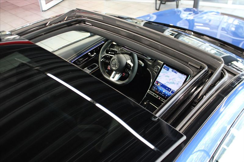 Mercedes-Benz CLE 53 AMG 4MATIC+ Coupé Premium P - fotka 12 z 38