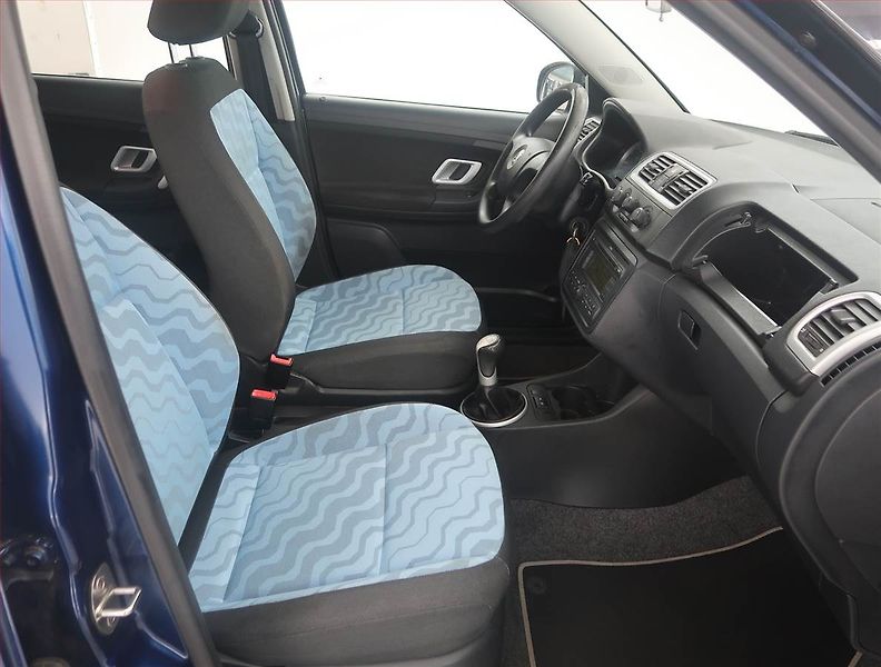 Škoda Fabia (2008) 1.4 16V, po STK, udržované - fotka 9 z 14