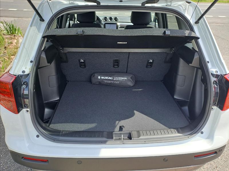 Suzuki Vitara (2025) 1,5 Elegance AllGrip 6AGS - fotka 16 z 17