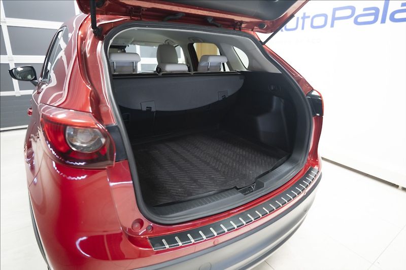 Mazda CX-5 2,5 SKYACTIV AWD AT WEBASTO ČR - fotka 37 z 41