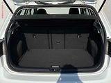 Volkswagen Golf (2017) 1.5TSi, Highline, LED, šíbr - náhled 7