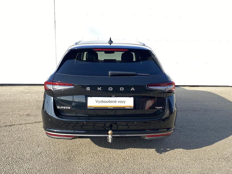Škoda Superb Combi 2,0 TDI 142 kW L&K DSG - fotka 6 z 29
