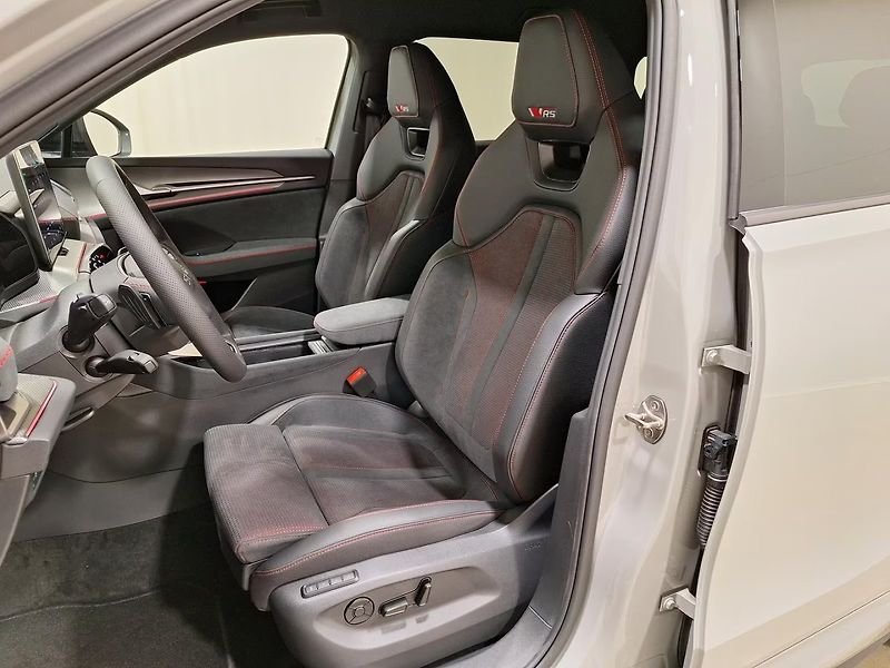 Škoda Kodiaq (2026) RS 2.0 TSI 4x4 195 kW 7Míst - fotka 9 z 31