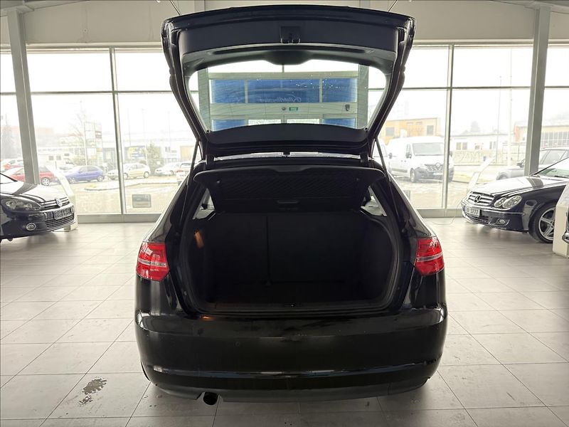 Audi A3 1,2   TFSI 77kW - fotka 19 z 21