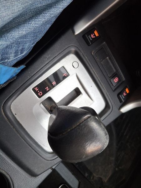 Subaru Forester 2.0 benzin  Rezervace - fotka 32 z 43