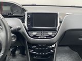 Peugeot 2008 (2018) 1.6 HDi, 2.maj,ČR, GT Line - náhled 12
